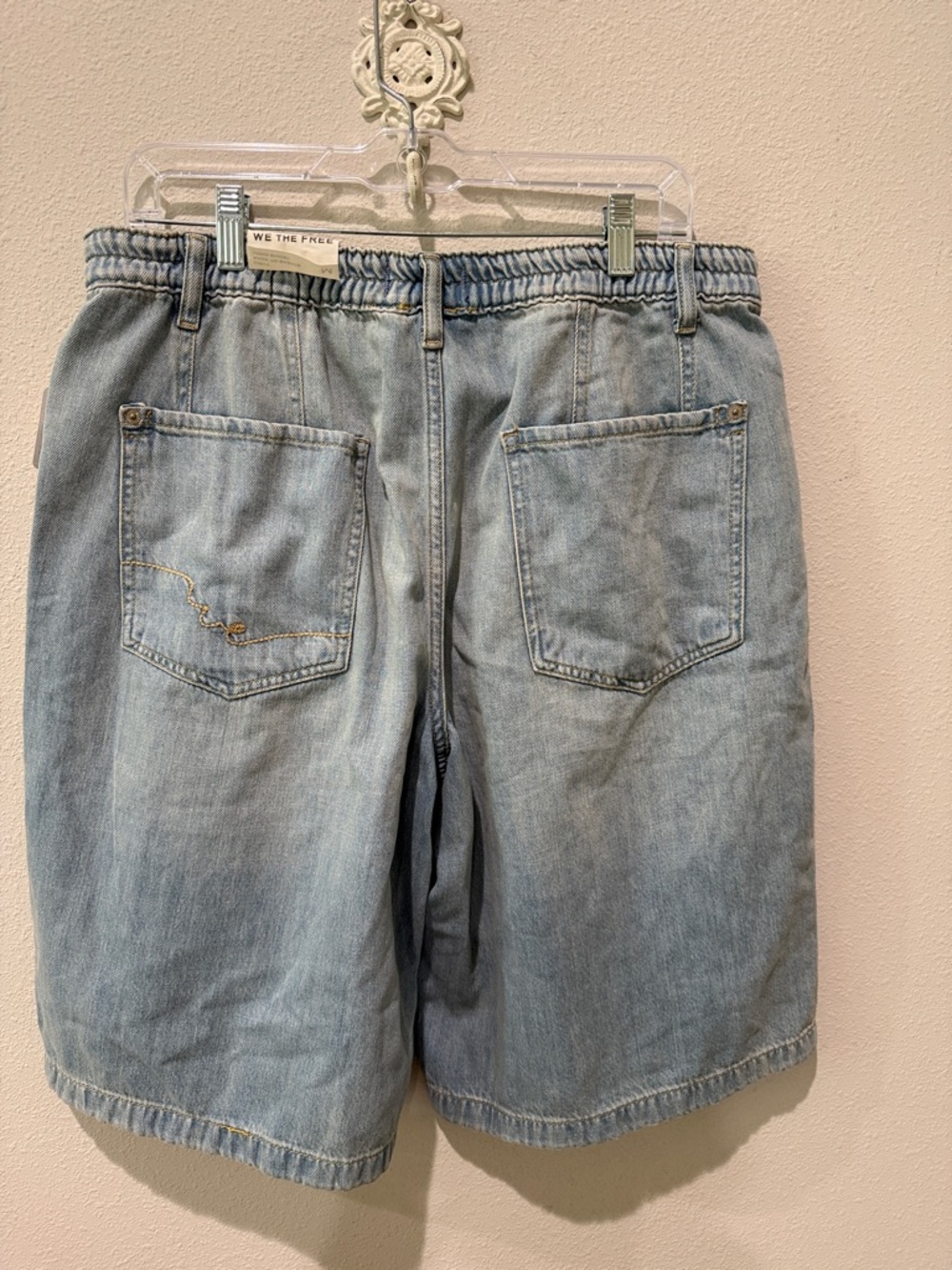 We The Free Free People We The Free - CRVY Back To Basics Shorts Size M NWT - Picture 8 of 8